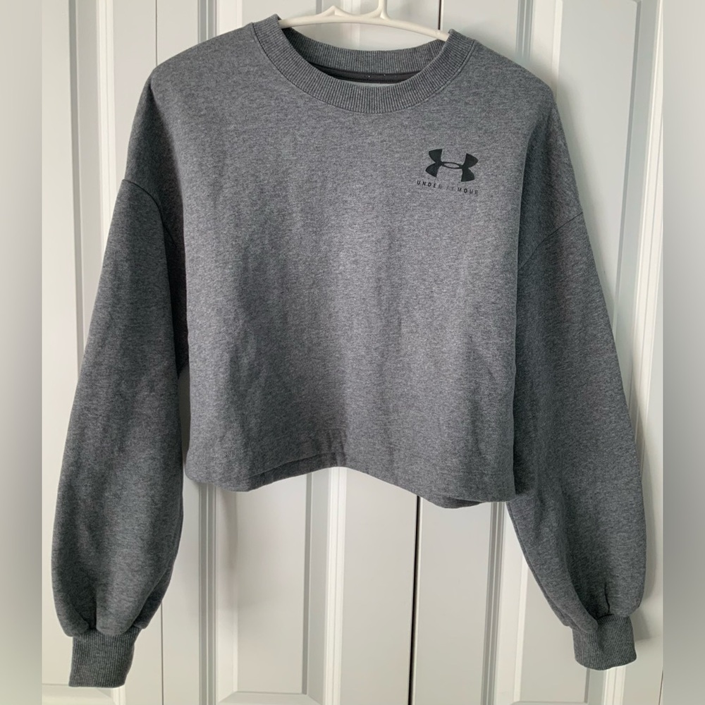Under Armour Gray Puff Sleeve Cropped Sweatshirt